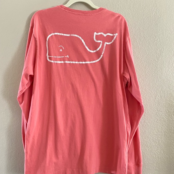 🔴SOLD🔴 Vineyard Vines • Long Sleeve Tee Large - Picture 2 of 4